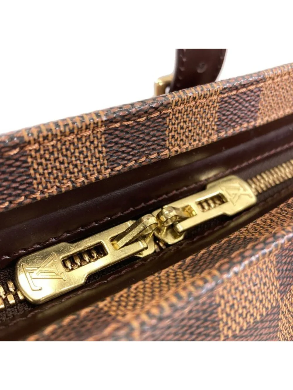 Louis Vuitton Chelsea Tote Damier Canvas